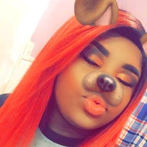 Meet your Posher, Karisma